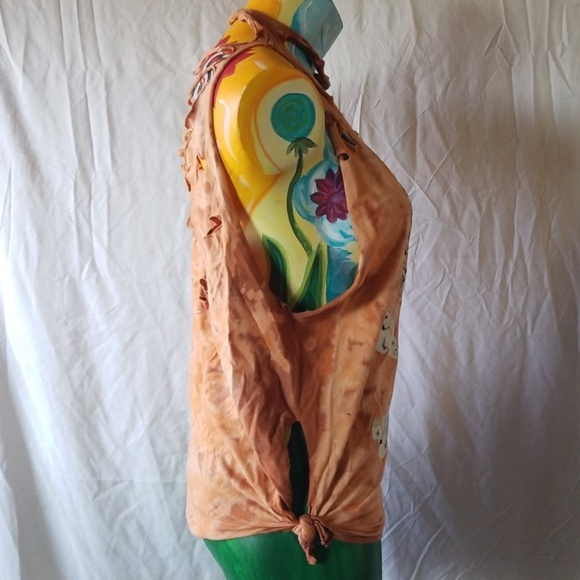 Shirt - Picture 3 of 3